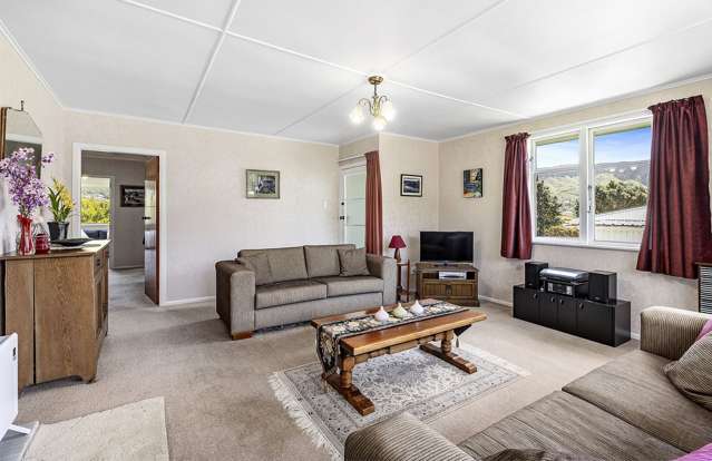 4 Taylor Terrace Tawa_4