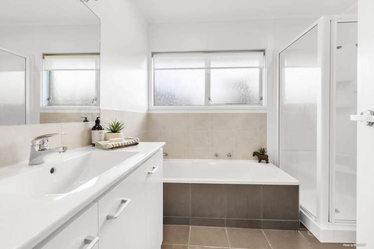 109 Elliot Street Pahurehure_11