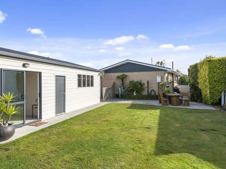 35 Denise Crescent Hornby_14