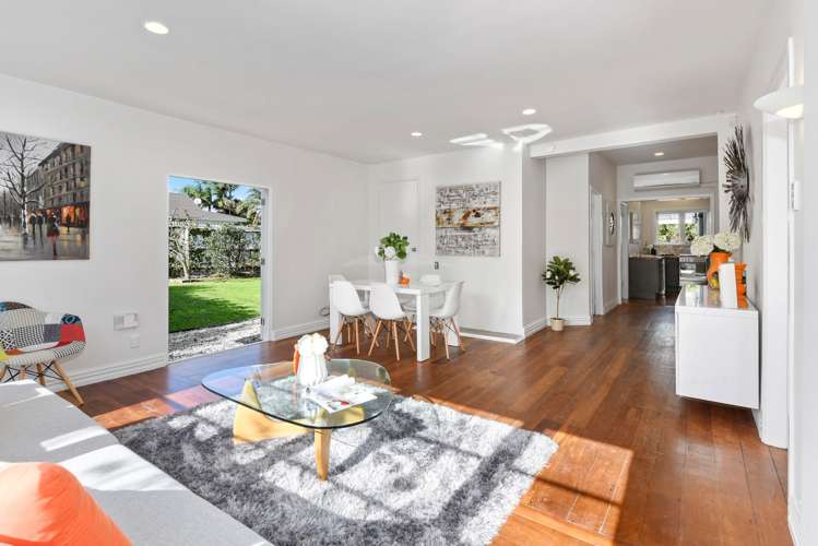 1/1 Palm Court Drive Glen Eden_10