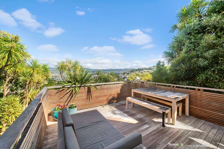 27 Beacon Hill Road Strathmore Park_9