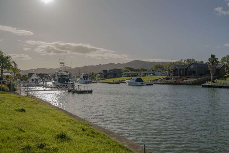 34 Hei Esplanade Whitianga_11