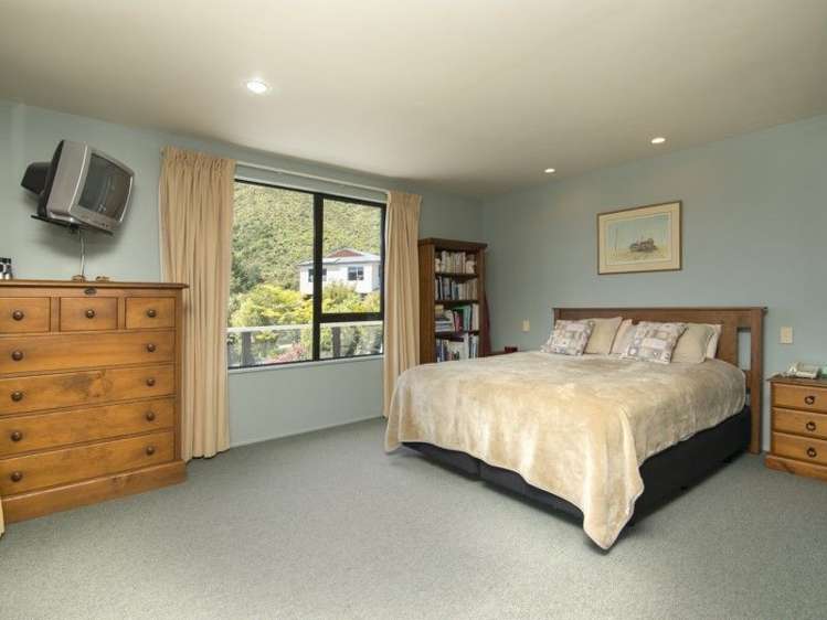 8 Matai Place Waikawa_9