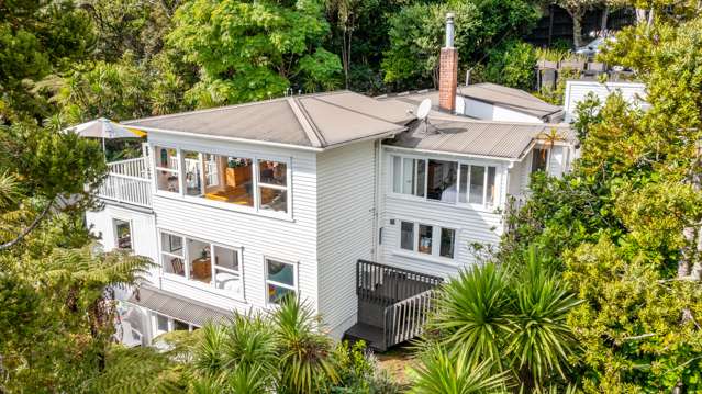 391 Titirangi Road Titirangi_1