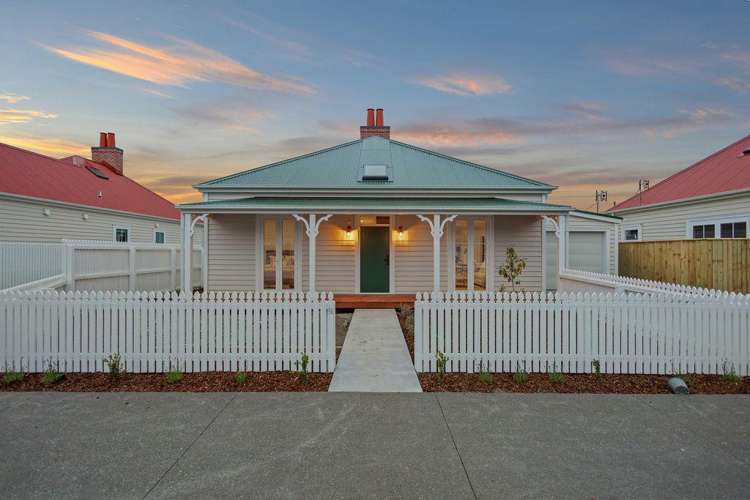 9A Waitikiri Drive Parklands_17