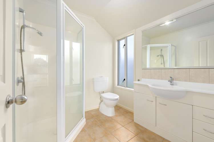 19 Innswood Place Rototuna North_12