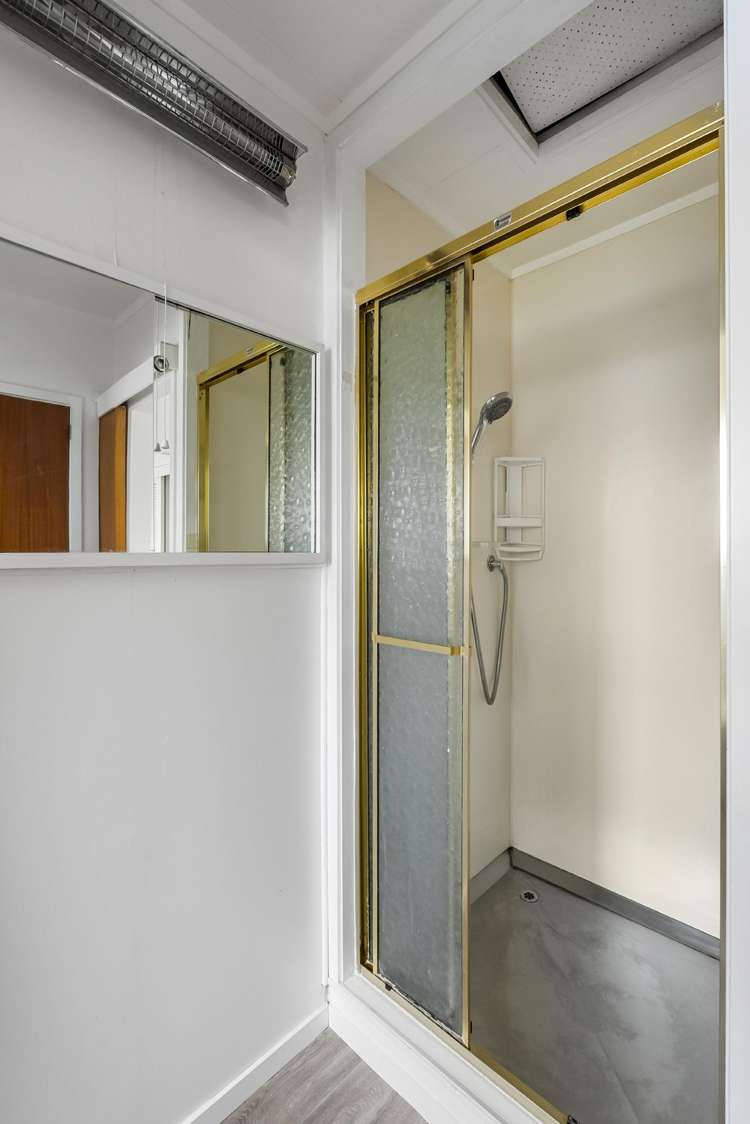 7 Hart Road Hauraki_17