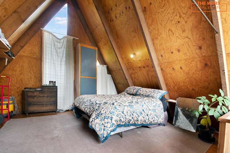 54 Terry Street Blockhouse Bay_17