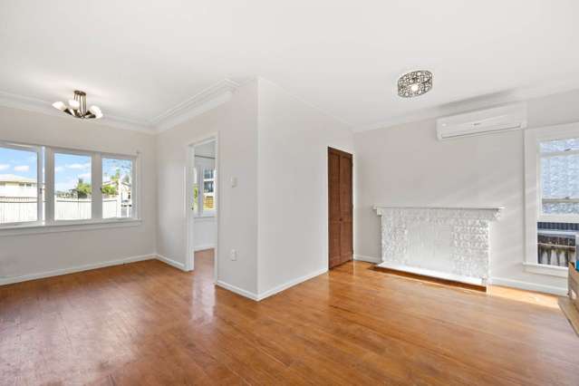 Newly Renovated Three Bedroom In Good Location