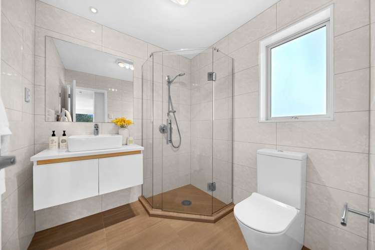 7B Ward Crescent Te Atatu Peninsula_18