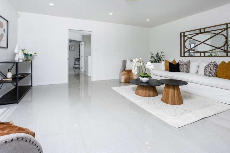 46 Goldfinch Rise Unsworth Heights_10