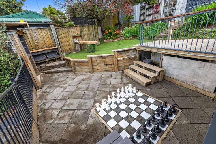 10 Lochinvar Place Hairini_33