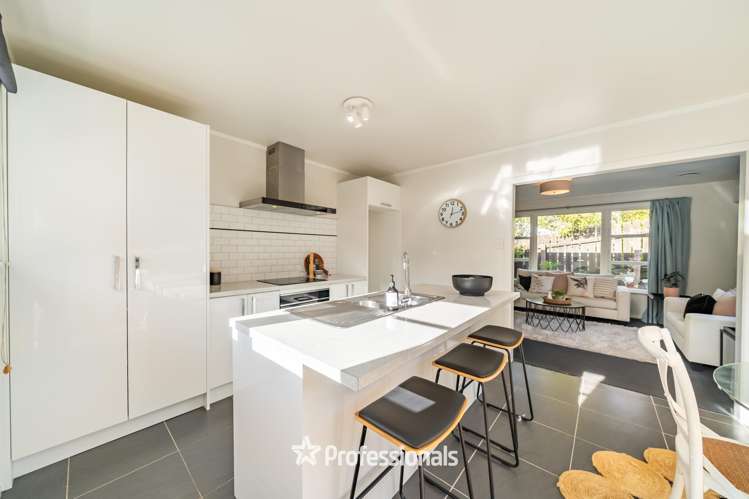 190 Dowse Drive_5