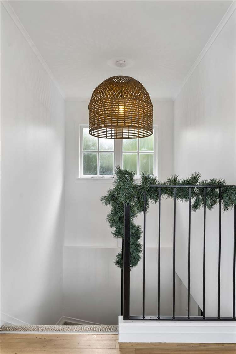 5 Page Point Mellons Bay_38