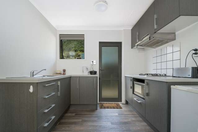 5/1 Angle Street Picton_2