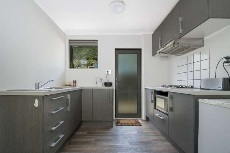 5/1 Angle Street Picton_2