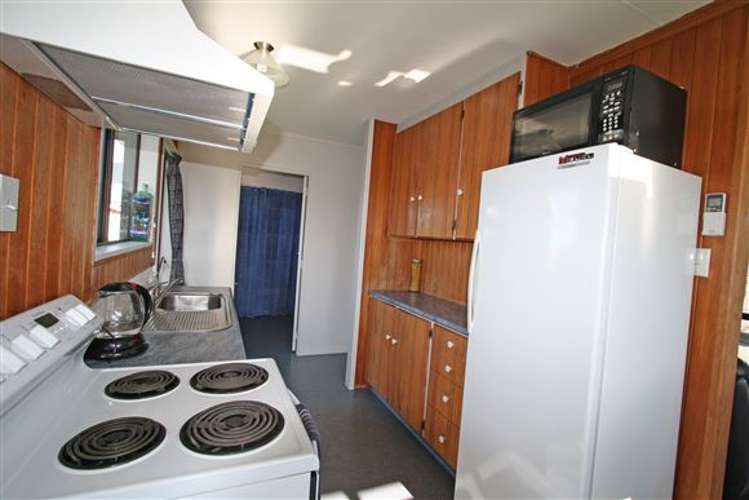 6 Camellia Avenue Bell Block_3