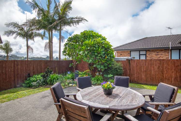 232 Hill Road The Gardens_8