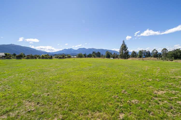 Lot 1/19 Bradley Court Te Anau_0