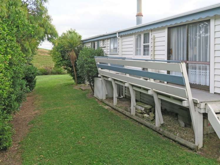 20 Rimu Street Kaka Point_17