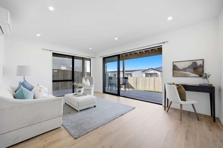 57 Matangi View Drive Orewa_23