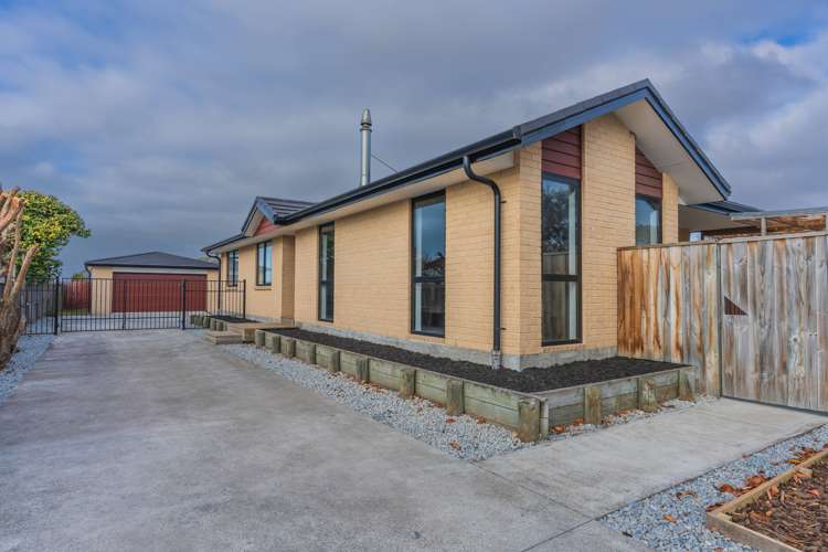 130 Rowses Road Aranui_10