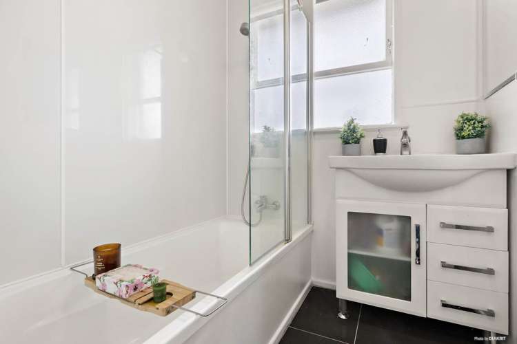 2 Ainsdale Place Manurewa_10