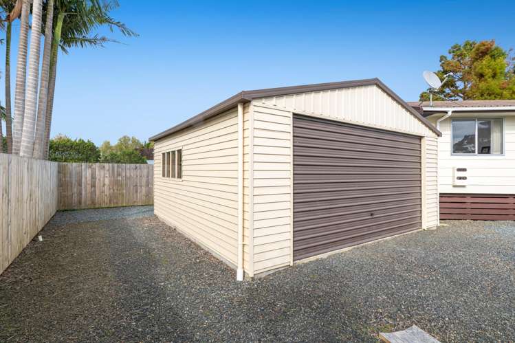 2/26 Parakai Avenue Parakai_16