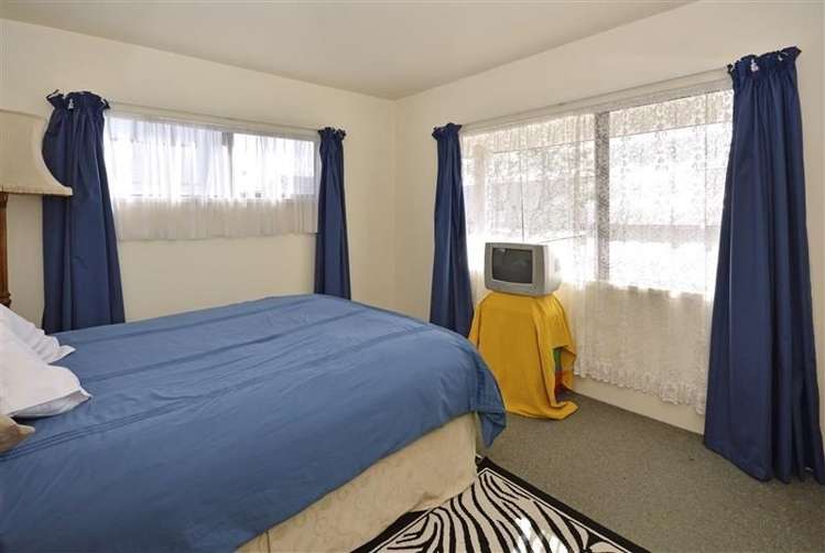 25B Barrack Road Mount Wellington_13