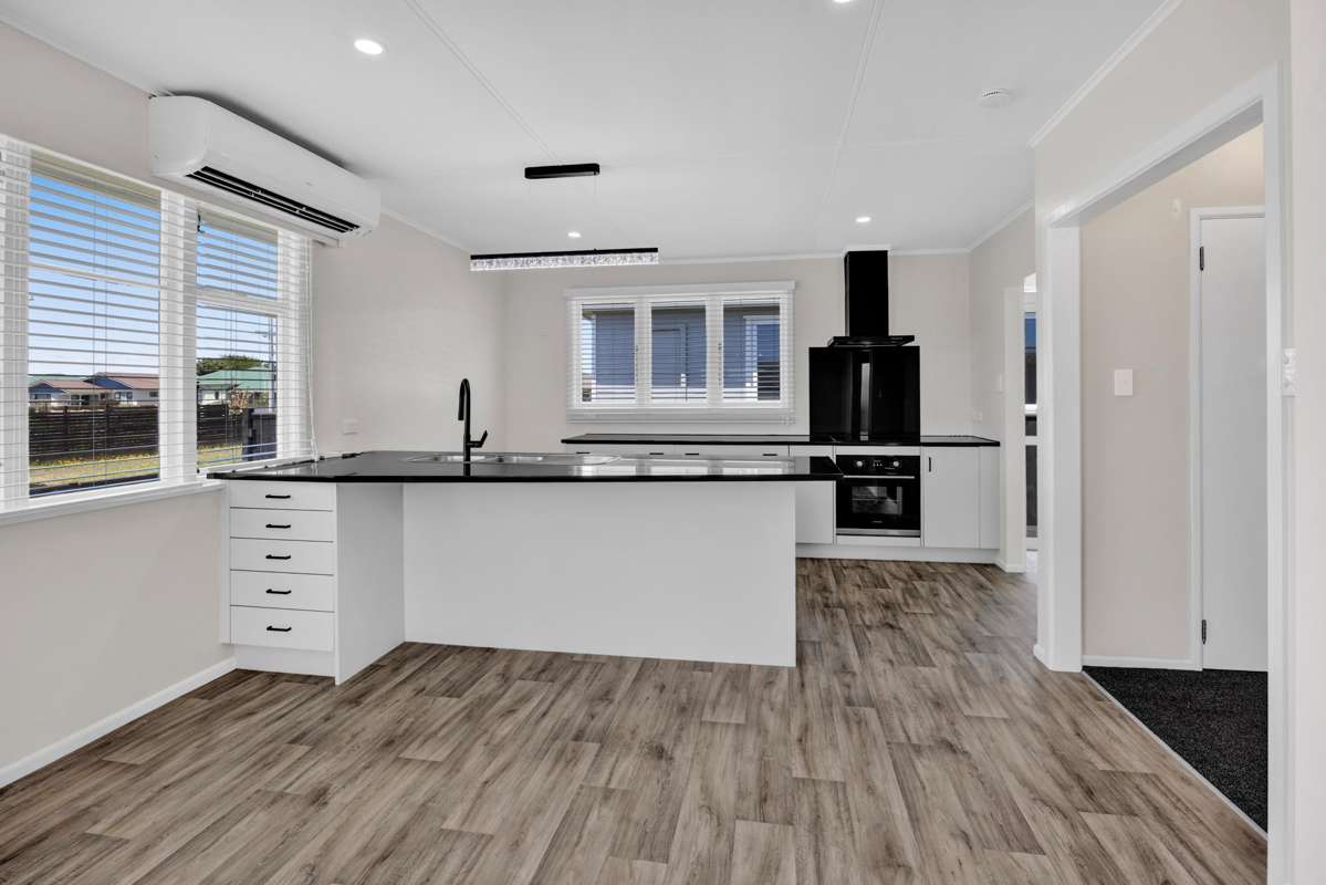 1a Robbins Crescent_4