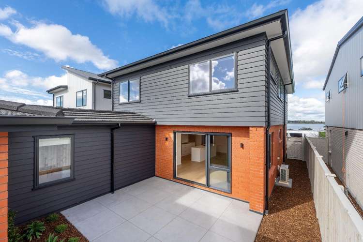 123 Waituarua Drive Conifer Grove_10