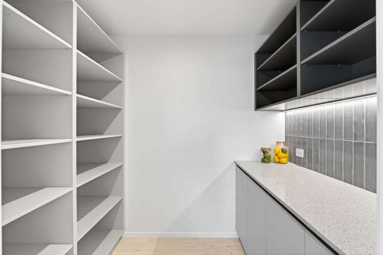 14 Annie Aranui Drive Poraiti_8