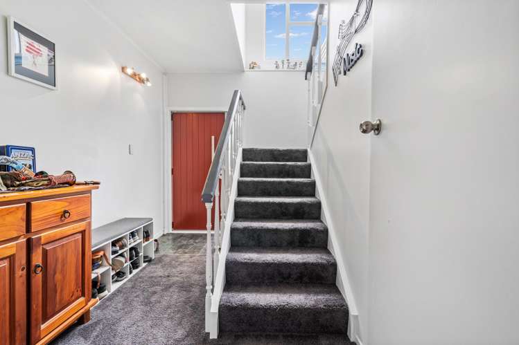 54 Hilltop Avenue Morningside_10