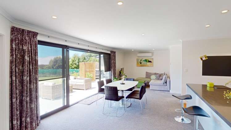 52 Geoff Geering Drive Netherby_3