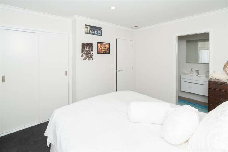 47b Insoll Avenue Enderley_12