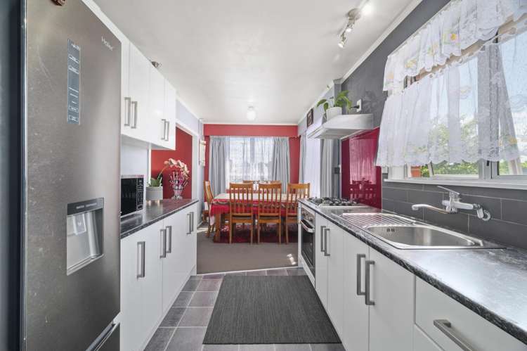 16 Martin Street Utuhina_5