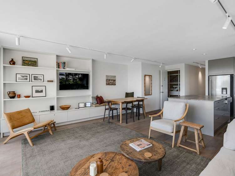 4/57 Sarsfield Street 1685_7