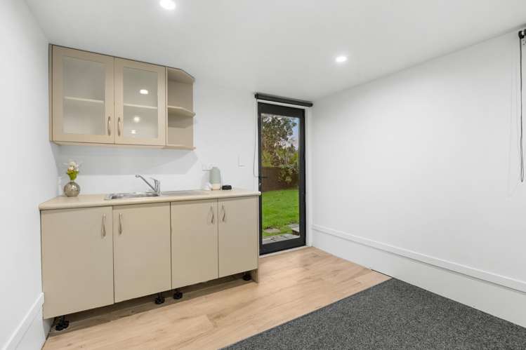 190 Golf Road Titirangi_23