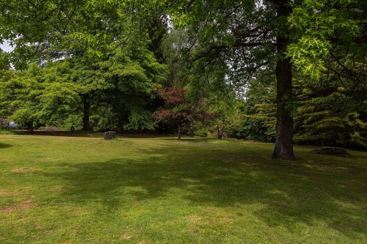 17 Whitechapel Road Arrow Junction_10