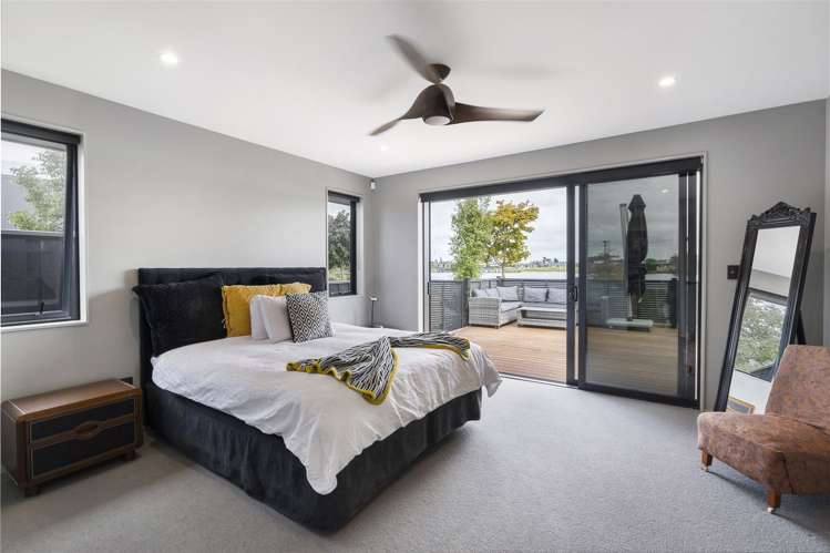 37 The Esplanade Pegasus_24