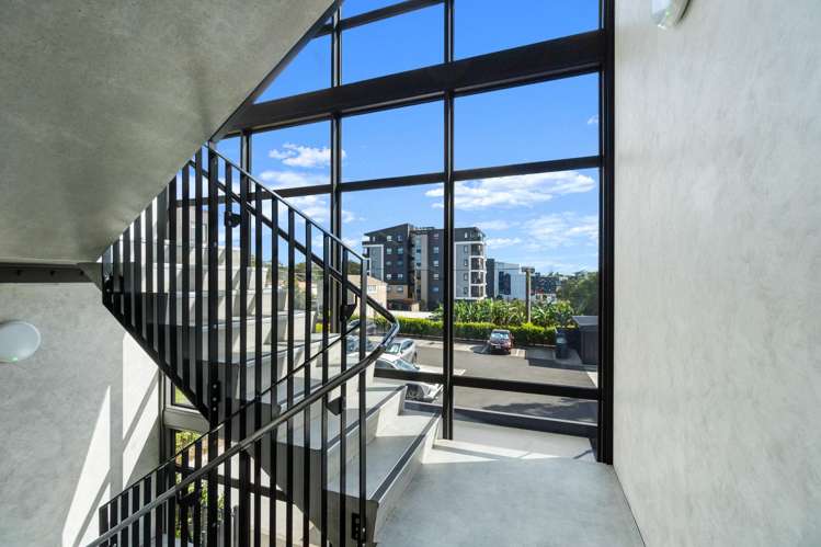 110/165 Lake Road Northcote_6