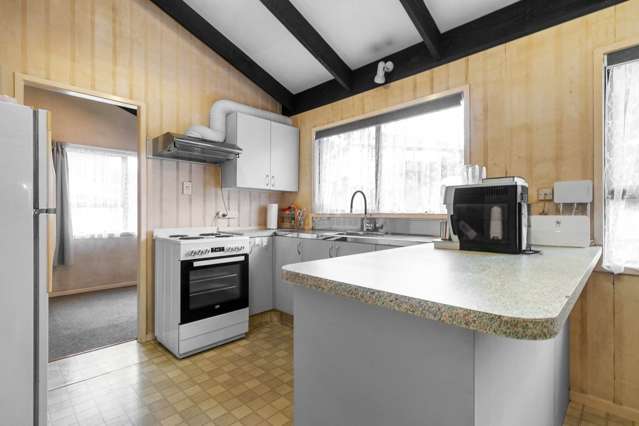 14 Landsdale Place Massey_4