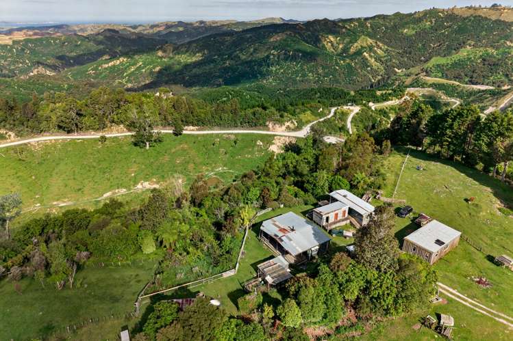 551 Parikanapa Road Tiniroto_13