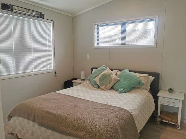 B6/473 Thames Coast Road, Te Puru Holiday Park Te Puru_2