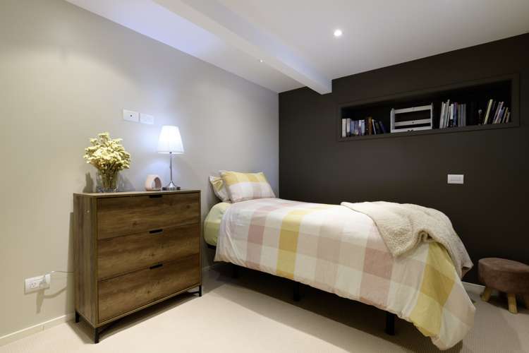 140 Bellevue Road Brookfield_24