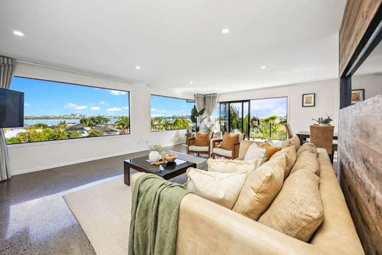 64a Hattaway Avenue Bucklands Beach_4