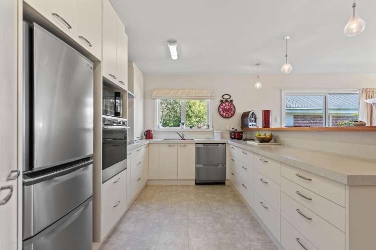 2/8 Mccormacks Bay Road Mount Pleasant_3