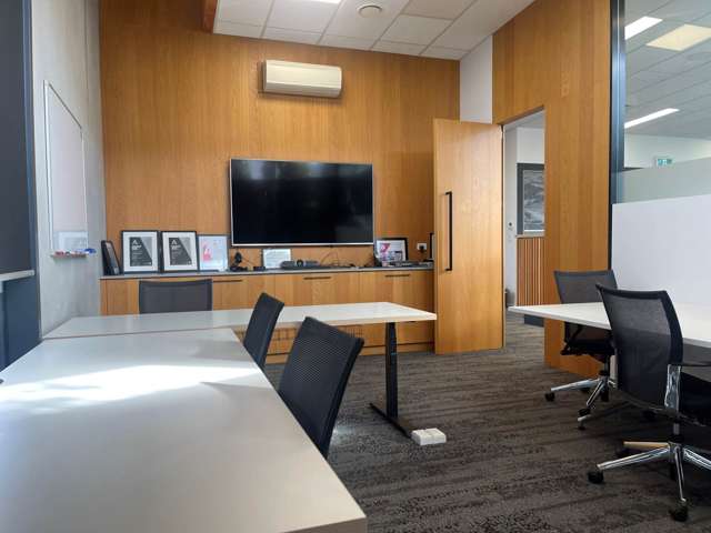 EXCEPTIONAL GROUND FLOOR OFFICE SPACE