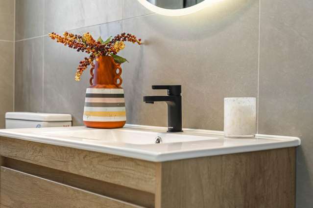 2/36 Thatcher Street Mission Bay_3