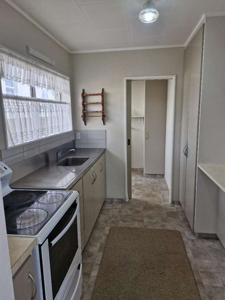2/32 Young Street New Plymouth_5